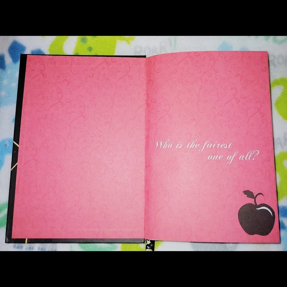 VERY RARE Disney Snow White Journal Notebook - Picture 2 of 16